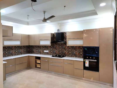 Kitchen, Storage Designs by Contractor Rajesh khatana, Gurugram | Kolo