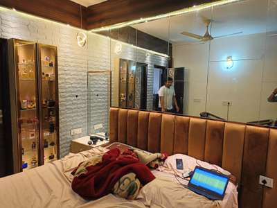 Furniture, Bedroom Designs by Contractor modernedge interior, Gautam Buddh Nagar | Kolo