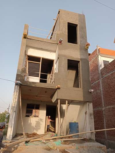 Exterior Designs by Civil Engineer A R Construction Suresh, Faridabad | Kolo