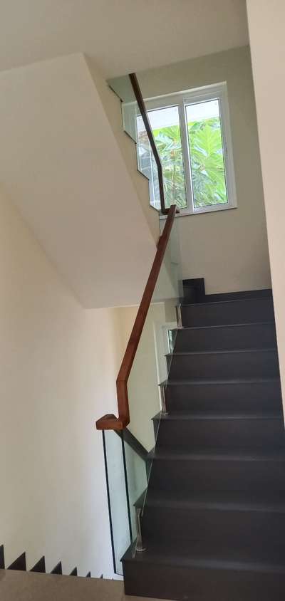 Staircase Designs by Interior Designer crown lop LLP, Ernakulam | Kolo