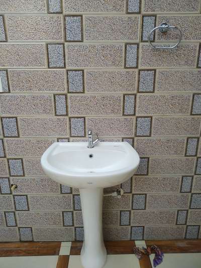 Bathroom, Wall Designs by Plumber NAIN AHRODIA, Alwar | Kolo