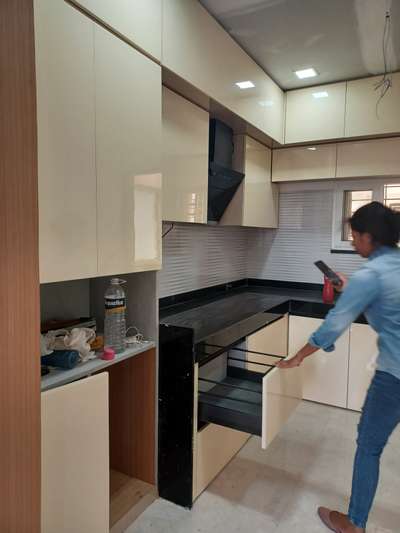 Kitchen, Storage Designs by Interior Designer Inviting  kitchens, Bhopal | Kolo