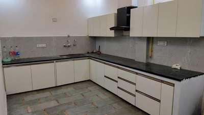 Kitchen, Storage Designs by Carpenter Dilip Panchal, Indore | Kolo