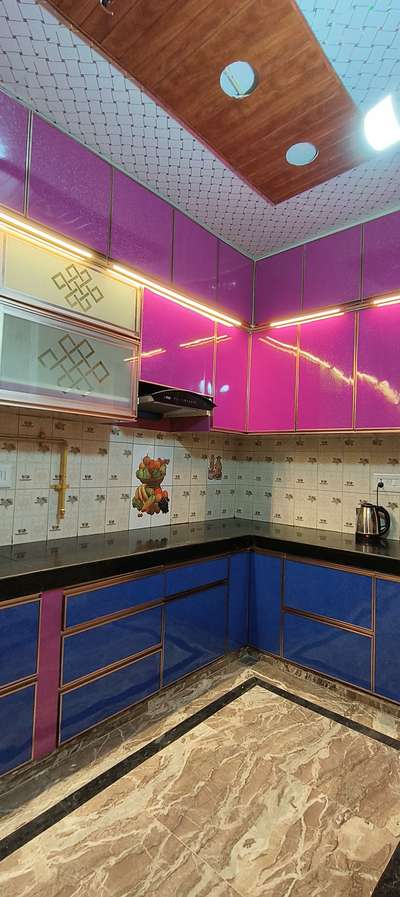 Ceiling, Kitchen, Storage Designs by Contractor Aluminium  Kitchen Designer Sam, Delhi | Kolo