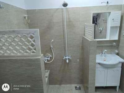 Bathroom Designs by Plumber Mohd  IQBAL , Ghaziabad | Kolo