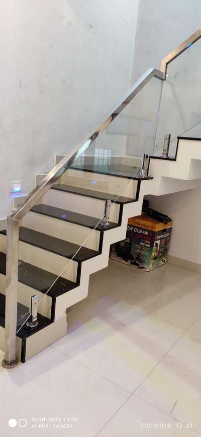 Staircase Designs by Interior Designer Jose Yesudas, Kollam | Kolo
