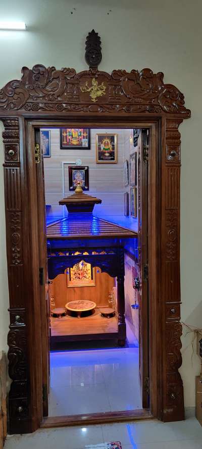 Prayer Room Designs by Carpenter Sudheesh Sudhi, Palakkad | Kolo