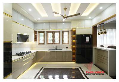 Kitchen, Lighting, Storage Designs by Interior Designer Fairhomes Architects   Interiors , Ernakulam | Kolo