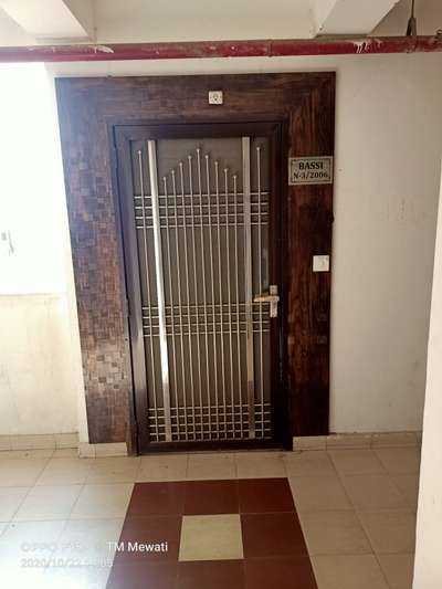 Door, Flooring Designs by Carpenter Tayyab Mew, Gautam Buddh Nagar | Kolo