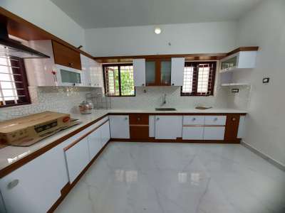 Kitchen Designs by Civil Engineer Hazeem Skyway, Alappuzha | Kolo