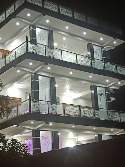Exterior, Lighting Designs by Contractor Saleem  khan, Gautam Buddh Nagar | Kolo