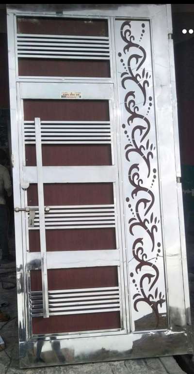 Door Designs by Contractor NATIONAL   INTERIOR, Ghaziabad | Kolo