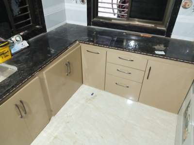 Kitchen, Storage Designs by Carpenter Vgruop Off service, Indore | Kolo