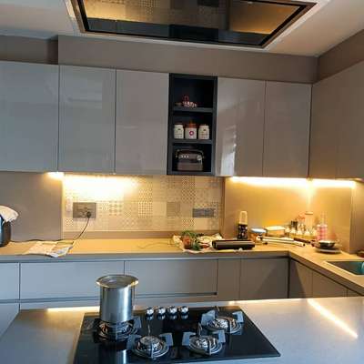 Kitchen, Lighting, Storage Designs by Carpenter umesh  thakur, Delhi | Kolo