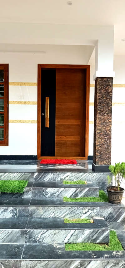 Door, Flooring Designs by Contractor Dixon Puthenpuraickal, Thrissur | Kolo