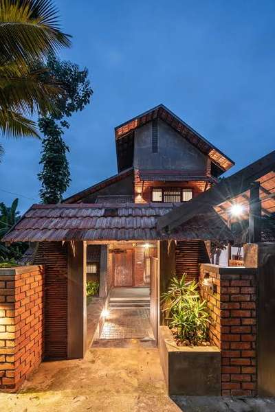 Exterior, Lighting Designs by Contractor Alpha builders mlpy, Pathanamthitta | Kolo
