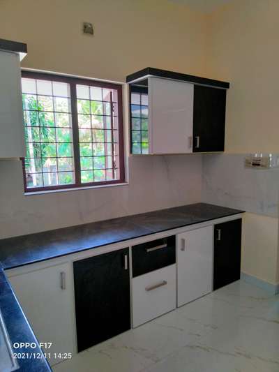 Kitchen, Storage Designs by Interior Designer anurag  anurag madambi , Thrissur | Kolo