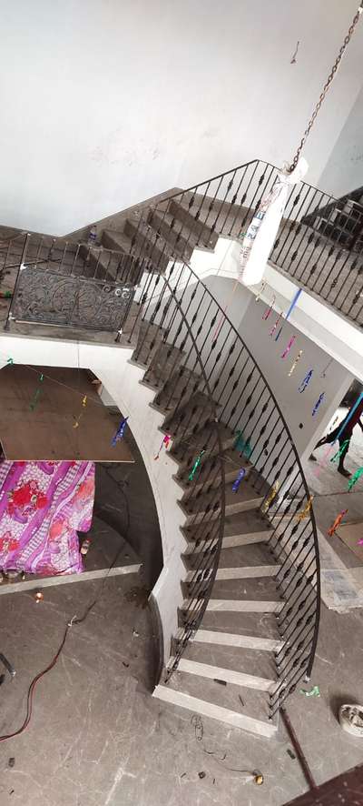 Staircase Designs by Fabrication & Welding Danish Ansari, Delhi | Kolo
