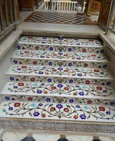 Flooring, Staircase Designs by Contractor mohit u, Gautam Buddh Nagar | Kolo