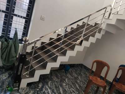 Staircase Designs by Contractor Nizar Azis, Alappuzha | Kolo