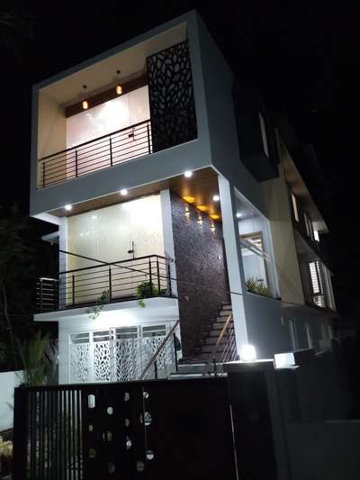 Exterior, Lighting Designs by Painting Works BABU  ANTONY , Thrissur | Kolo