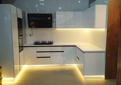 Storage, Lighting, Kitchen Designs by Contractor Saddam Husain, Gurugram | Kolo