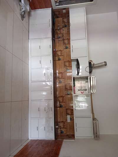 Kitchen, Storage Designs by Interior Designer monu kumar , Sonipat | Kolo