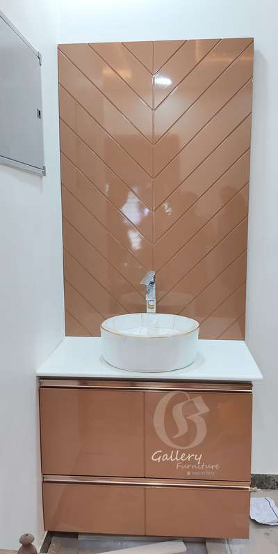 Bathroom Designs by Carpenter Rajinesh Reji, Kannur | Kolo