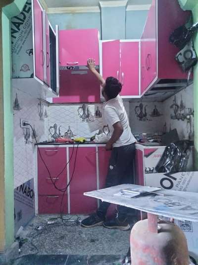 Storage, Kitchen Designs by Contractor V A Builders, Jhajjar | Kolo