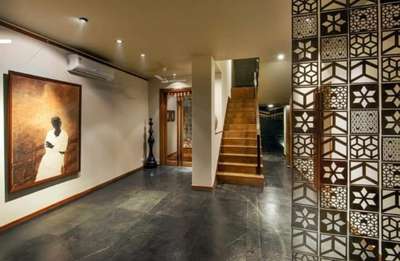 Staircase, Bedroom, Flooring Designs by Contractor m Majid khan, Delhi | Kolo