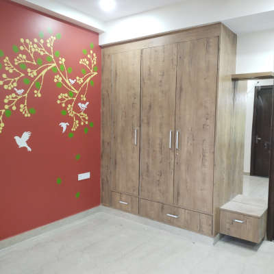 Flooring, Storage, Wall Designs by Contractor Javid Saifi, Bulandshahr | Kolo