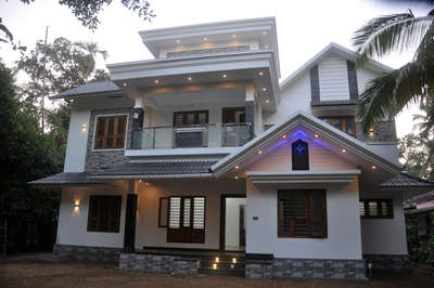 Exterior, Outdoor Designs by Civil Engineer seleena beevi, Thrissur | Kolo