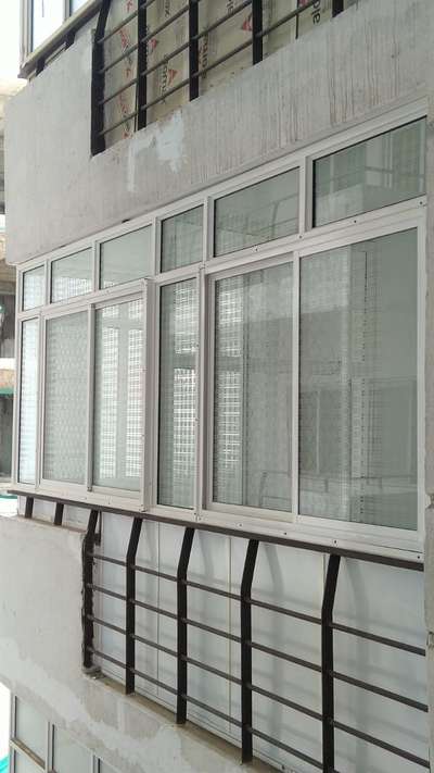 Window Designs by Contractor Shane Alam, Gurugram | Kolo