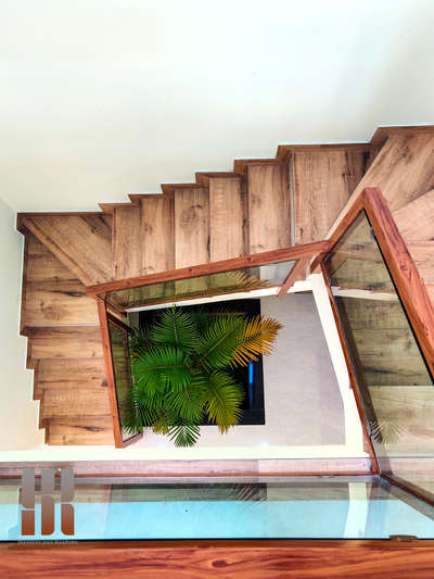 Staircase Designs by Contractor THE BUILDERS AND  REALTORS , Thiruvananthapuram | Kolo