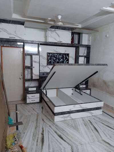 Furniture, Storage, Bedroom Designs by Carpenter mohd Irfan, Gurugram | Kolo