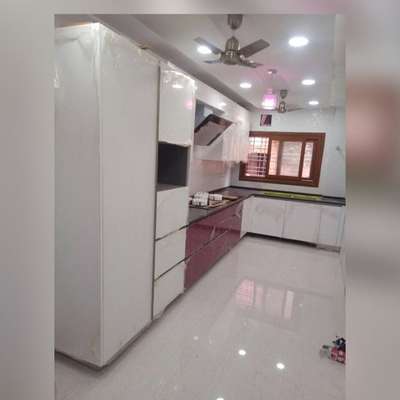 Storage, Kitchen Designs by Contractor nijam Saifi, Sonipat | Kolo