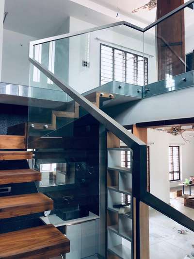 Staircase Designs by Interior Designer SWASTIK HOME INTERIORS 9400296552, Pathanamthitta | Kolo